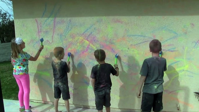 Kids Chalk Paint the House!-u7ovlH