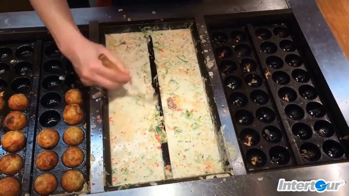 How to do Takoyaki street food in Japan
