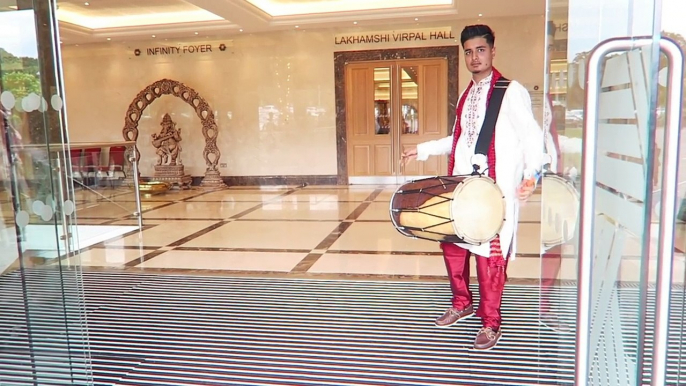 Punjabi  Bhangra With The Dhol... Wedding