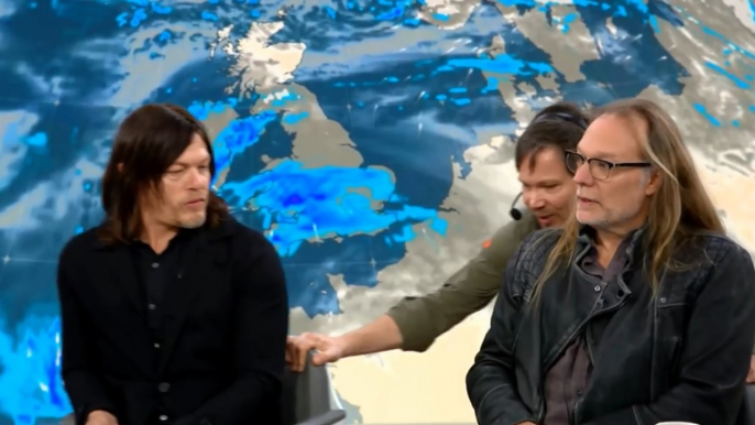 Quand Norman Reedus (Daryl dans The Walking Dead) se fait sortir d’un plateau télé par un assistant.