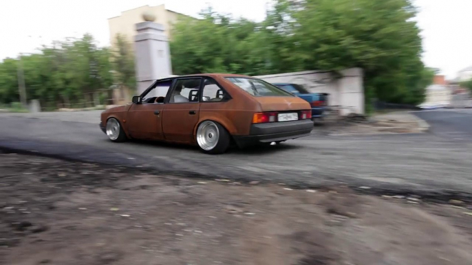 Lowrider Car Fail - Scrapping slammed Moscvich 2141. Think You Can Stance RUSSIA. http://BestDramaTv.Net