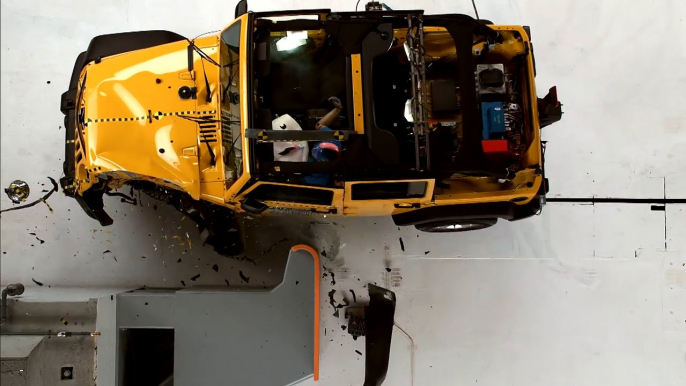 2015 Jeep Wrangler 4-door small overlap IIHS crash test http://BestDramaTv.Net