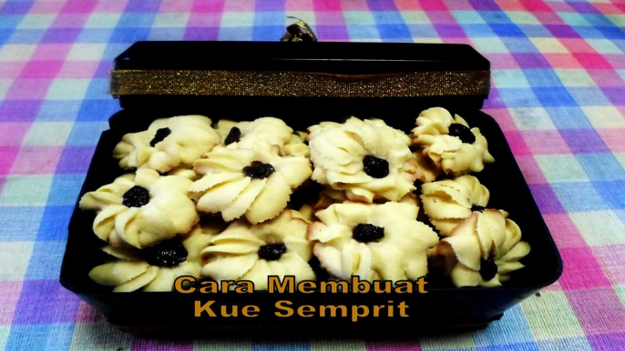 Membuat Kue Semprit Kismis(Kue Kering)Resep juga Cara