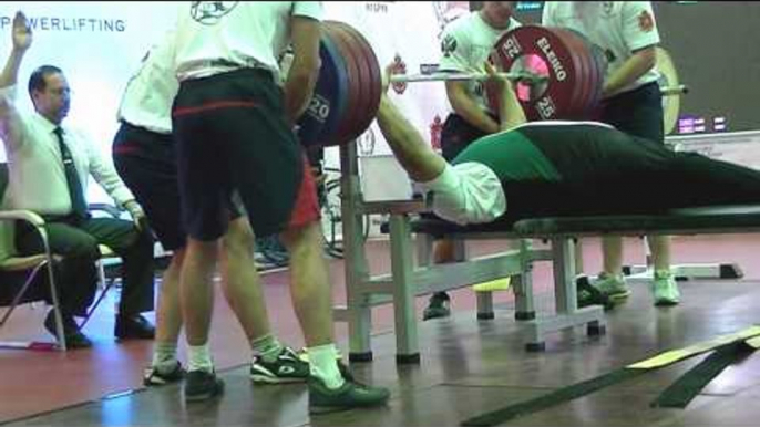 Man lifts equivalent of zebra  - IPC Powerlifting European Championships