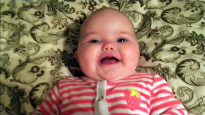 Baby Laughs at Daddy Saying 'Arigato'