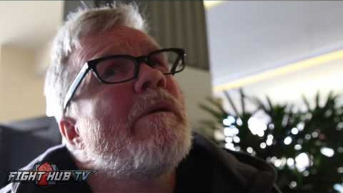 Freddie Roach on how Mike Tyson knocked him out at the gym!