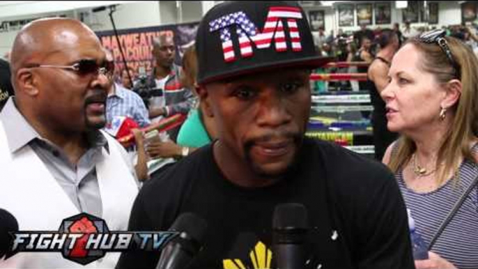 Floyd Mayweather Jr  on if Manny Pacquiao is a great fighter. Looks to dictate from 1st round