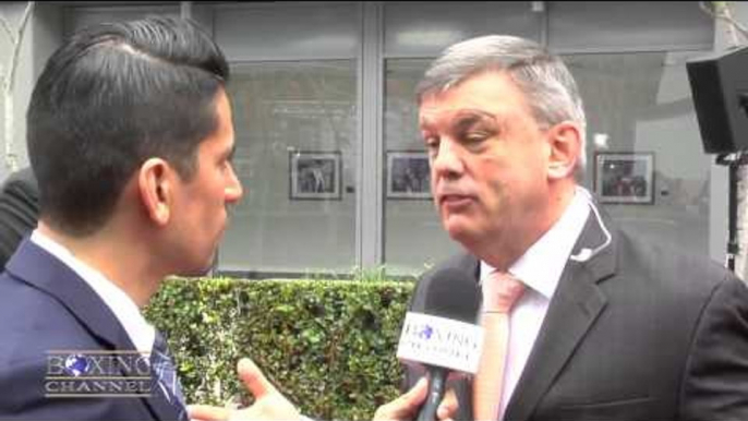 Teddy Atlas lists three things that give Pacquiao a chance in Mayweather fight