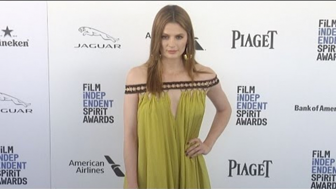 Stana Katic 2016 Film Independent Spirit Awards Blue Carpet #Castle Star