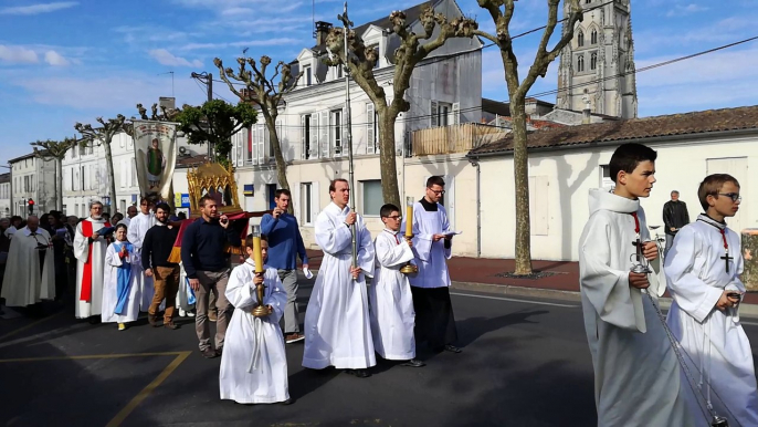 Procession de la Saint-Eutrope à Saintes