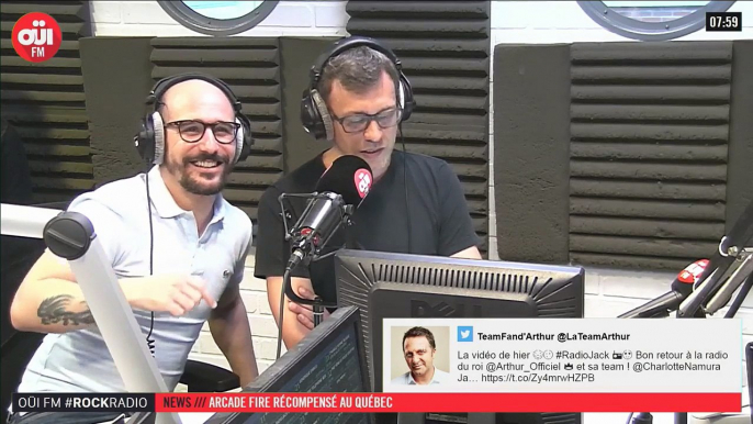 La radio OUI FM en direct vidéo /// La radio s'écoute aussi avec les yeux (2872)