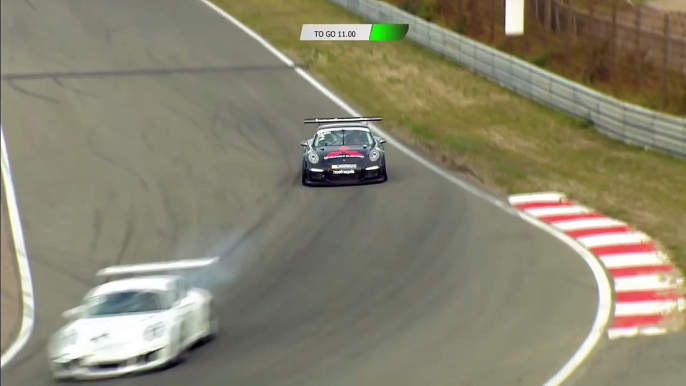 Porsche GT3 Cup Challenge Benelux 2016. Race 2 Circuit Park Zandvoort. Yves Noel & Hans Fabri Crash