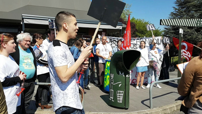 Manifestation mac donald Soissons 10 mais 2017