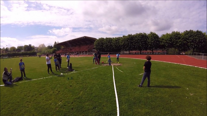 Animation Athlétisme Arcueil le 13/05/2017 Lancer de Poids Poussins