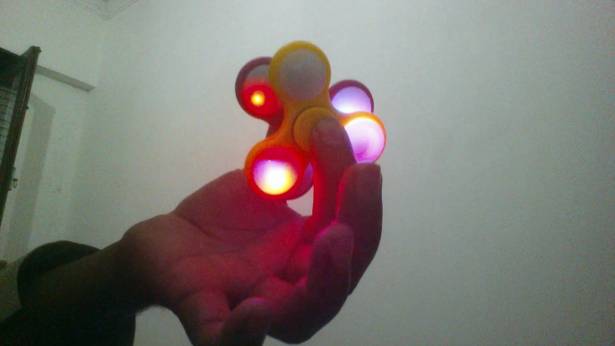 Hand Spinner with Light - Colorful hand Spinner