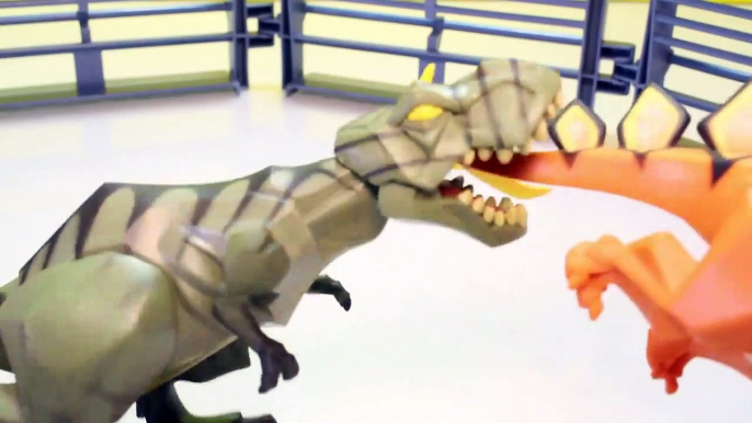 Mutant DINOSAUR FIGHT CLUB 1 - Xtractaurs T-Rex vs Stegosaurus Dinosaur Toys Toy Pals TV-X8ND