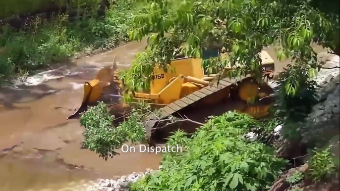 Amazing Talented Driver Excavators Super Driving Skill What ever