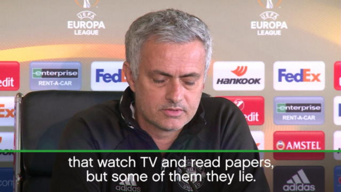 Mourinho bemoans United's fixtures and labels press 'liars'
