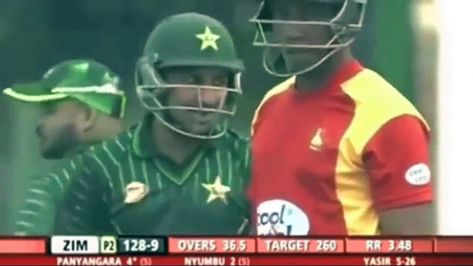 Top 15 Funny Moments Of Pakistani Cricket Player's