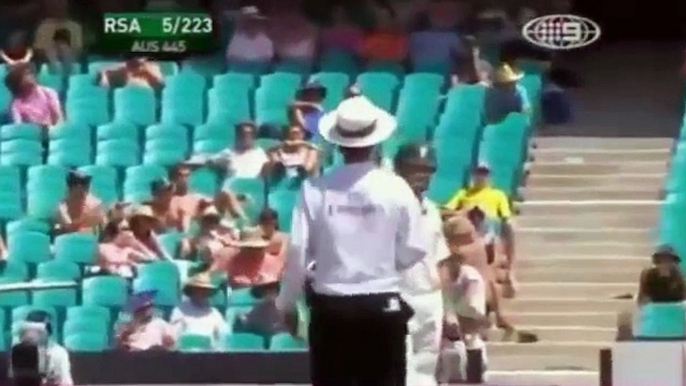 Most Funniest Moments __ In the History of Cricket Ever - 2015