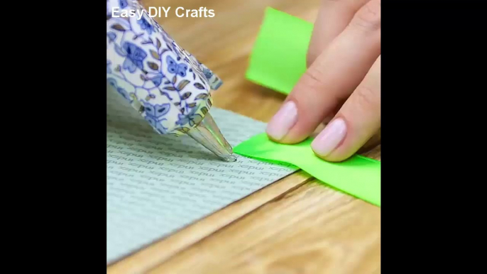 Easy DIY Crafts - A Cool idea To Decorate A Notebook