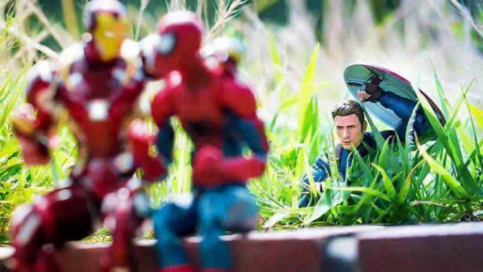 foto eccezionali con protagoniste action figures! 3 - PROVA A NON RIDERE