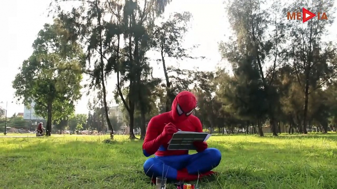 Bagger kinderfilm   Lernen Farben mit spiderman   Bau - Spielzeug Videos fü