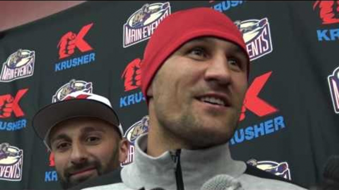 Kovalev clowns Ward's power:"25yo girl SLAPED ME HARDER!!!" - EsNews Boxing