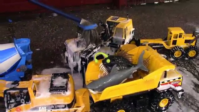 Toy Trucks for Kids | Matchbox Truck Toys UNBOXING | Dump Truck Scraper Excavator Digging