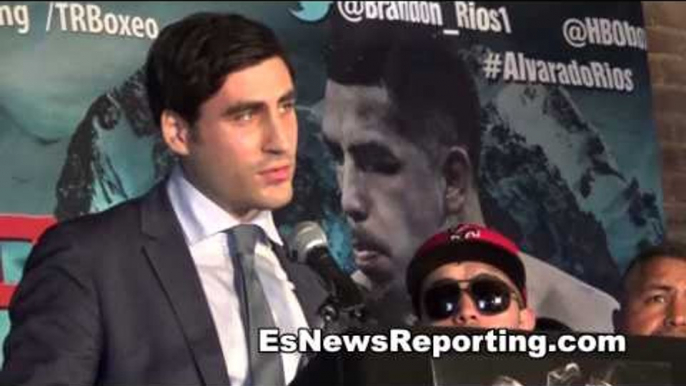 rios vs alvarado over 3k punches in first 2 fights - EsNews