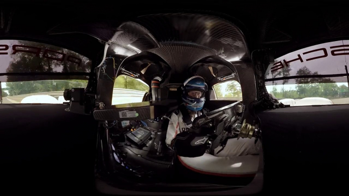 Hotlap with the Porsche 919 Hybrid at Le Mans (360° video)