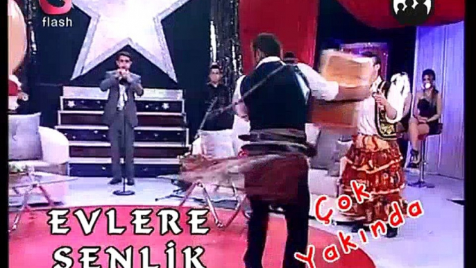 Ankaralı Ayşe Dincer  Ve Ankaralı Yasin Evlere Şenlik Programının Tanıtımı