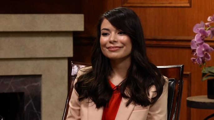 Miranda Cosgrove's "secret talent" freaks Larry out!