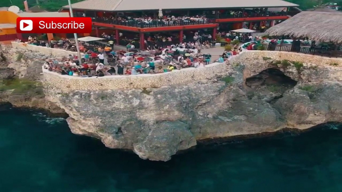 Jamaica Ricks Cafe Cliff -one of the must Awesome places in the world