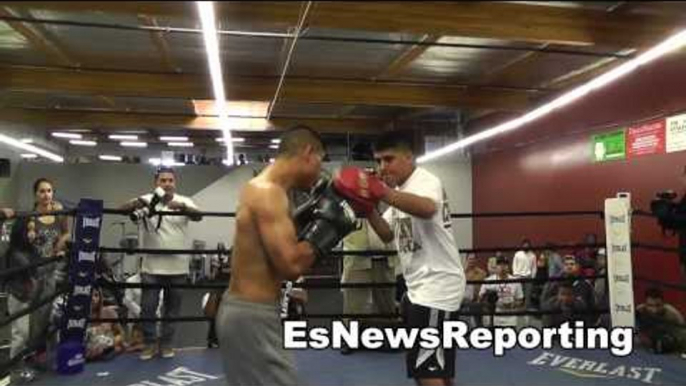 Trainer Breaks Down Why Mikey Garcia is Too Much For Gamboa EsNews Boxing