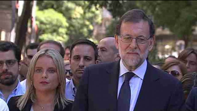 Minuto de silencio en la sede del PP en recuerdo de Miguel Ángel Blanco