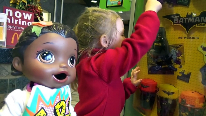 BABY ALIVE gets McDONALDS! Happy Meal SURPRISE! The Lilly and Mommy Show. The TOYTASTIC Sisters