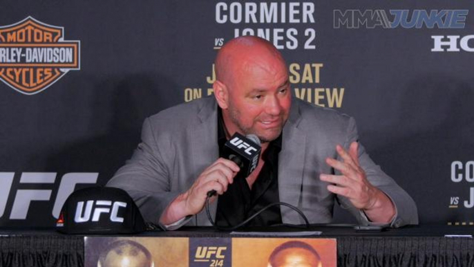 Dana White says Michael Bisping will, indeed, face Georges St-Pierre