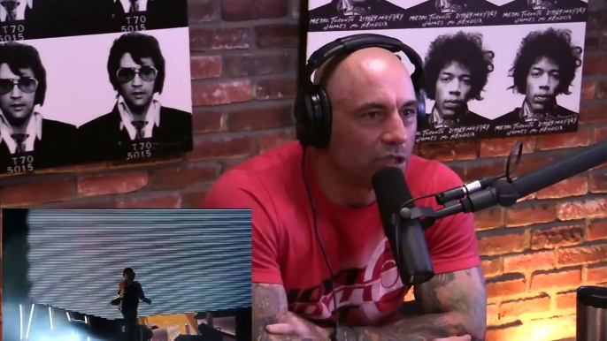 Joe Rogan on Courtney Love, Mick Jagger, River Monsters & Fishes JRE #814
