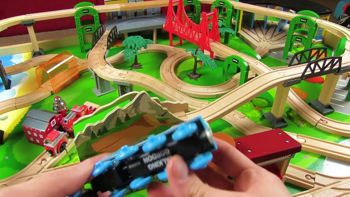 Thomas and Friends | Thomas Train Multi Level Track with Brio and Imaginarium | Toy Trains