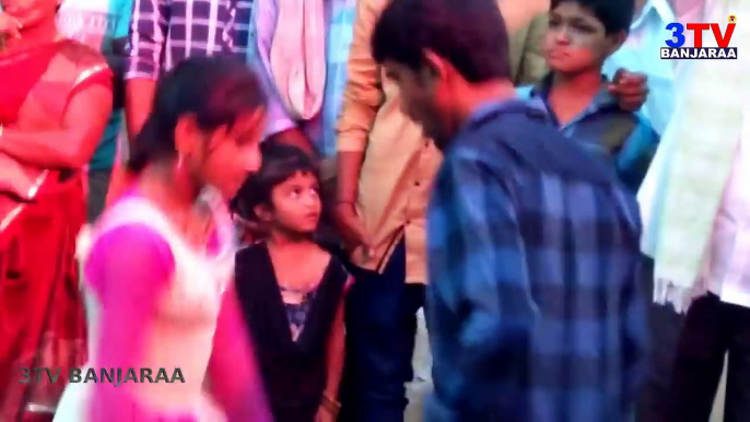 Banjara Girl N Boys Amazing Dance on DJ Song at Marriage Barat // 3TV BANJARAA