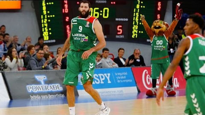 Regular Season Round 2 MVP: Ioannis Bourousis, Laboral Kutxa Vitoria Gasteiz