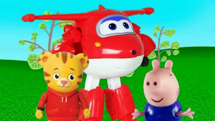 Peppa Pig ZUMBI e VAMPIRO George Pig papai Pig Jett Super Wings e Daniel Tigre 2 episódios