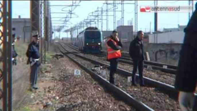 TG 05.02.14 Cadavere sui binari a Bari, disagi al traffico ferroviario