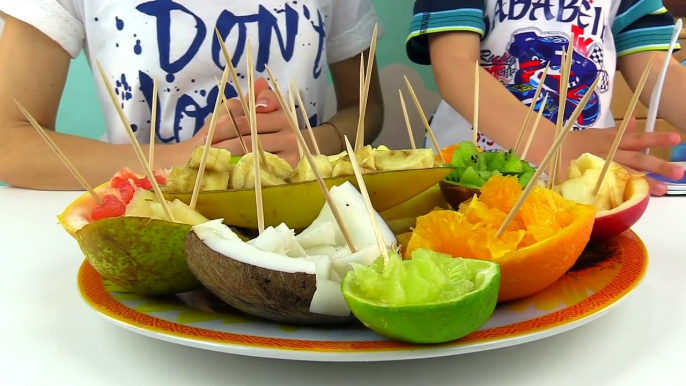 ФРУКТЫ ЧЕЛЛЕНДЖ Угадай вкус фруктов с закрытими глазами. Fruit Challenge. Kids FRUIT Challenge