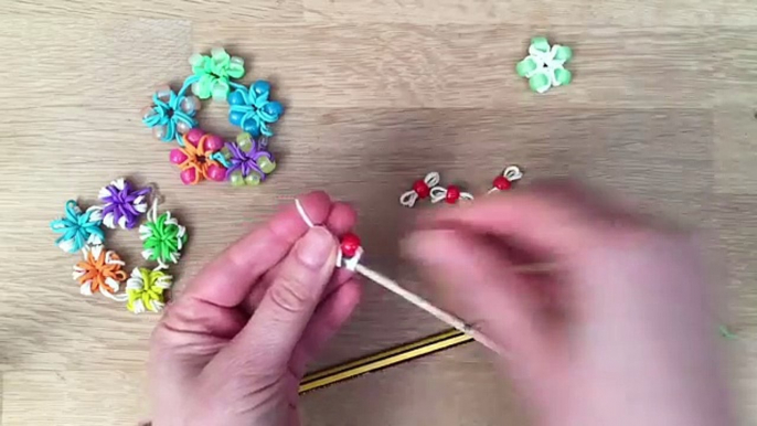 How to Make Loom Bands. 5 Easy Rainbow Loom Bracelet Designs without a Loom - Rubber band