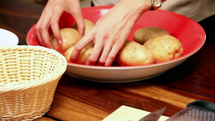 Cheesy Potatoes | Baked Jacket Potatoes | Divine Taste With Anushruti