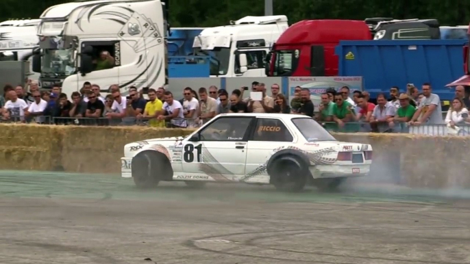 タンクローリーでドリフト！(笑)CRAZYな車達！street race, drift,engine swaps, Crazy Car