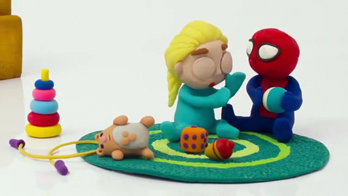 SPIDERMAN PEE ON THE ELSA´S BATHTUB  Frozen Play Doh Cartoon Stop Motion