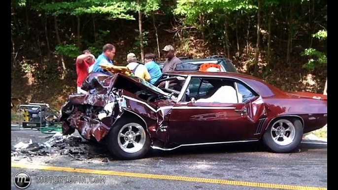 Wrecked Muscle Cars Wrecked Hot Rods Crashed Classic Cars